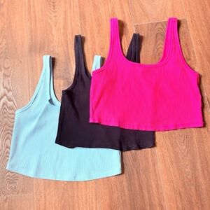 Old Navy Ribbed Cropped Tank Top Bundle – Set of 3